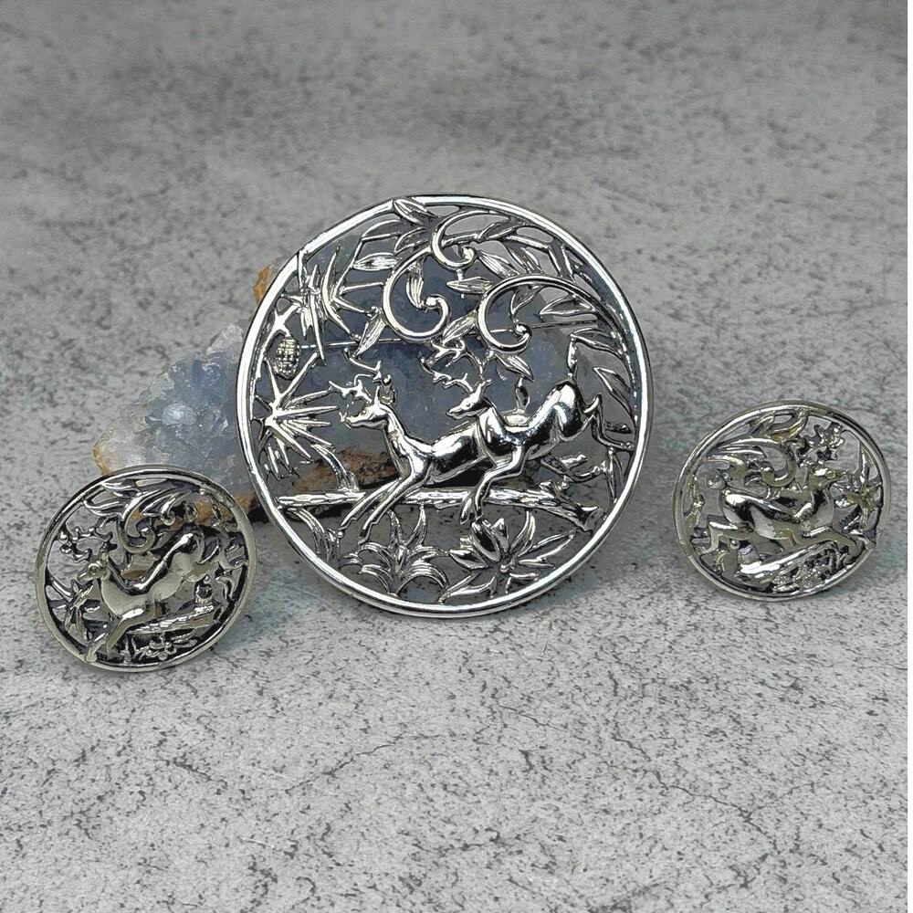 Vintage oversize deer brooch and clip on earring set silvertone forest Sarah Cov